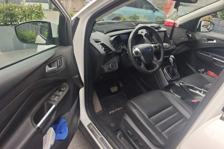 Used Ford Kuga 2015 1.5L GTDi Four-Wheel-Drive Elite Model Driver Seat