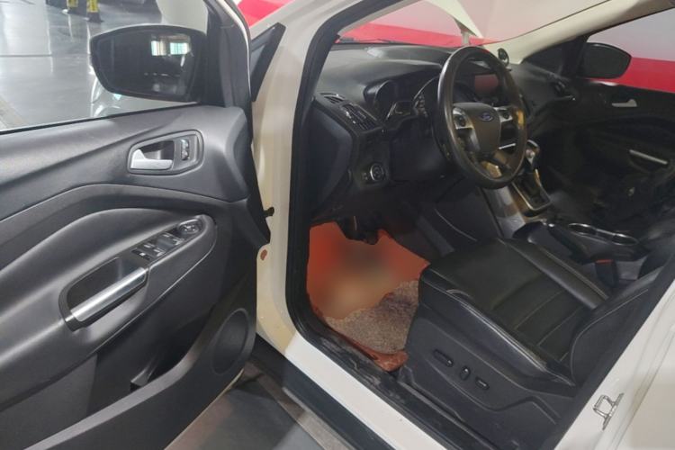 Used Ford Kuga 2015 2.0L GTDi Four-Wheel Drive Elite Model Driver Seat