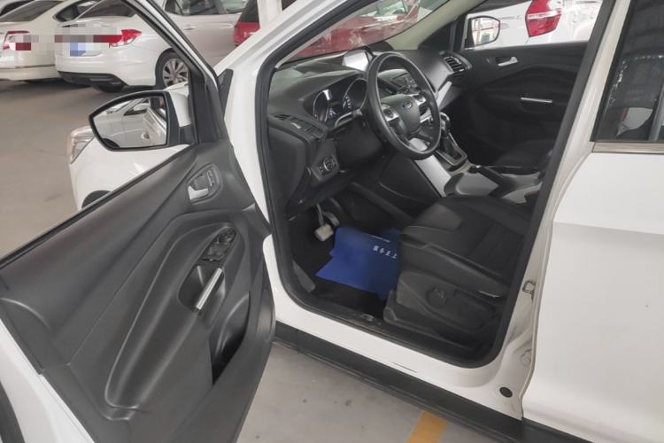 Used Ford Kuga 2015 1.5L GTDi Two-Wheel Drive Fashion Edition Driver Seat