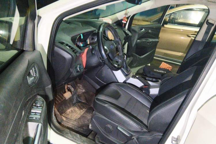 Used Ford Kuga 2015 1.5L GTDi Two-Wheel Drive Fashion Edition Driver Seat