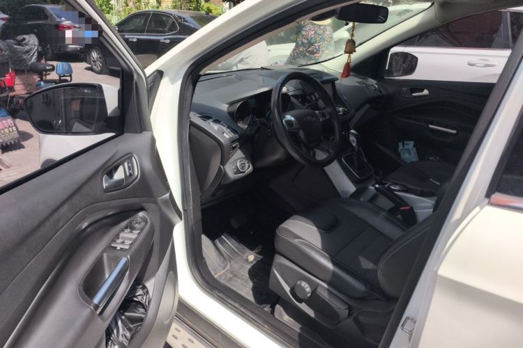 Used Ford Kuga 2015 1.5L GTDi Two-Wheel Drive Fashion Edition Driver Seat