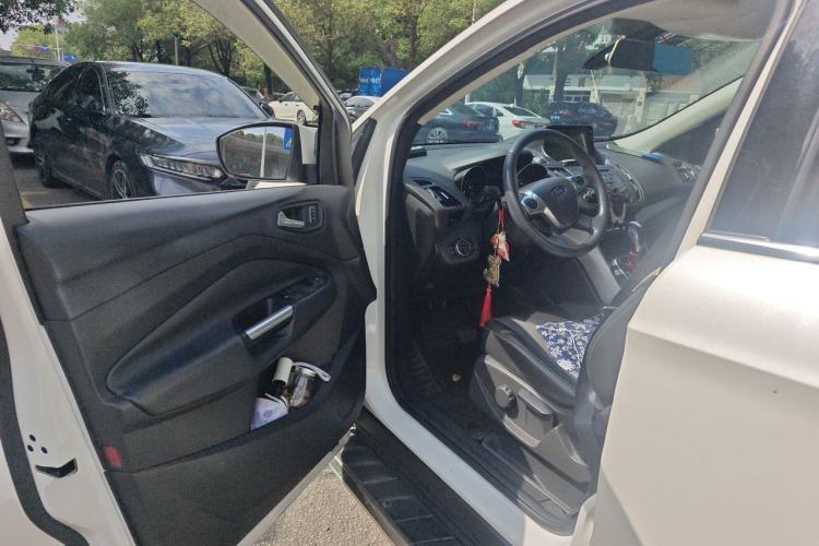 Used Ford Kuga 2015 1.5L GTDi Two-Wheel Drive Fashion Edition Driver Seat