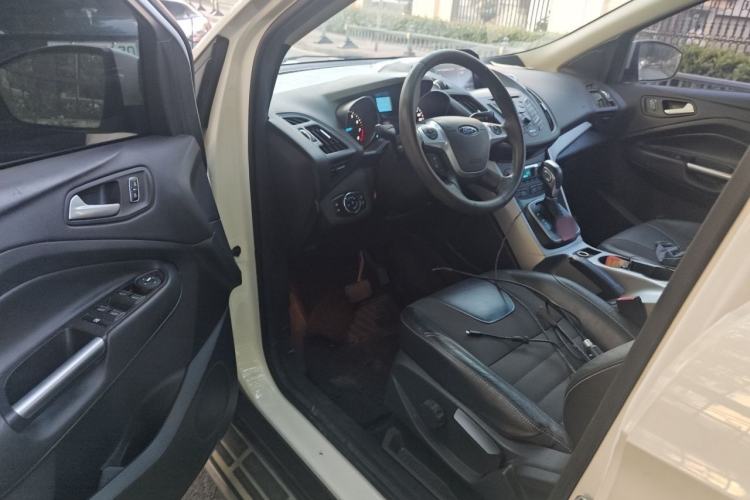 Used Ford Kuga 2015 1.5L GTDi Two-Wheel Drive Fashion Edition Driver Seat