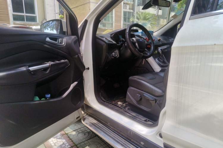Used Ford Kuga 2015 1.5L GTDi Two-Wheel Drive Fashion Edition Driver Seat