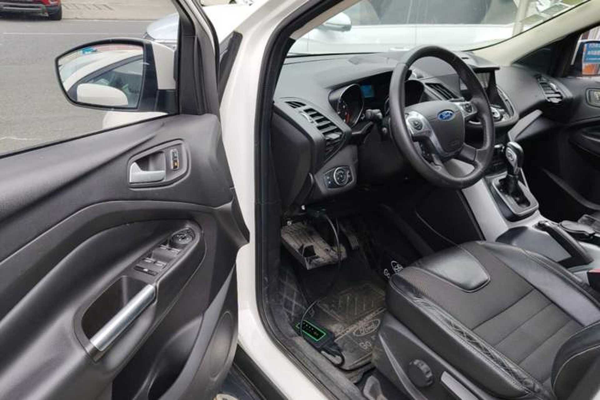 Used Ford Kuga 2015 1.5L GTDi Two-Wheel Drive Fashion Edition Driver Seat