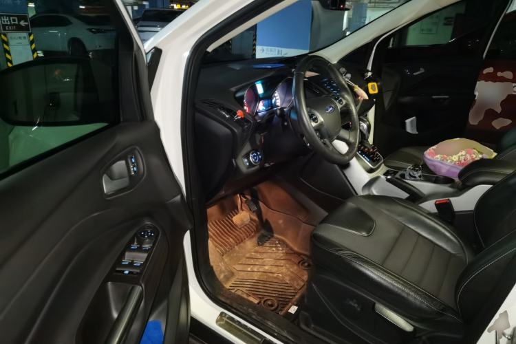 Used Ford Kuga 2015 1.5L GTDi Two-Wheel Drive Fashion Edition Driver Seat