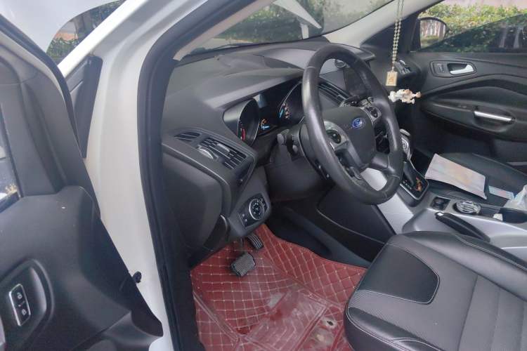 Used Ford Kuga 2015 1.5L GTDi Two-Wheel Drive Fashion Edition Driver Seat