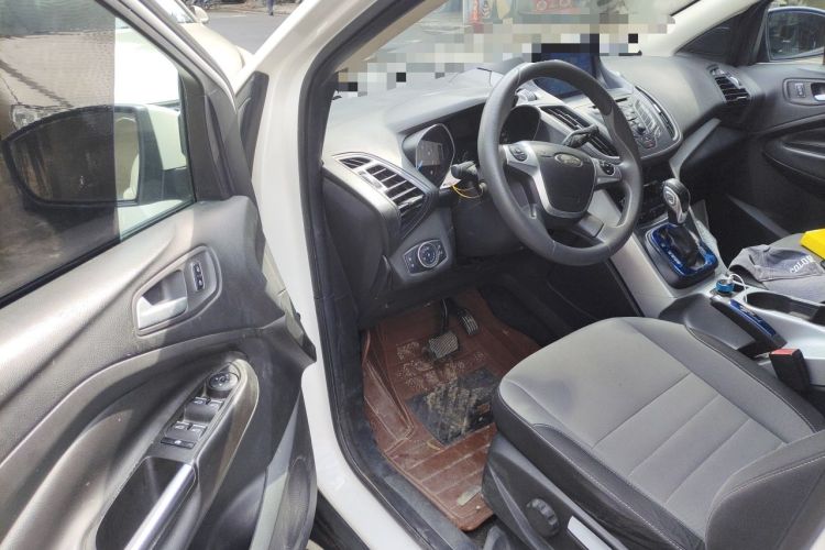 Used Ford Kuga 2015 1.5L GTDi Two-Wheel-Drive Comfort Model Driver Seat