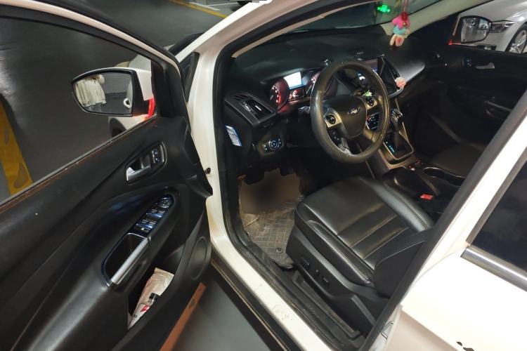 Used Ford Kuga 2015 1.5L GTDi Four-Wheel-Drive Elite Model Driver Seat