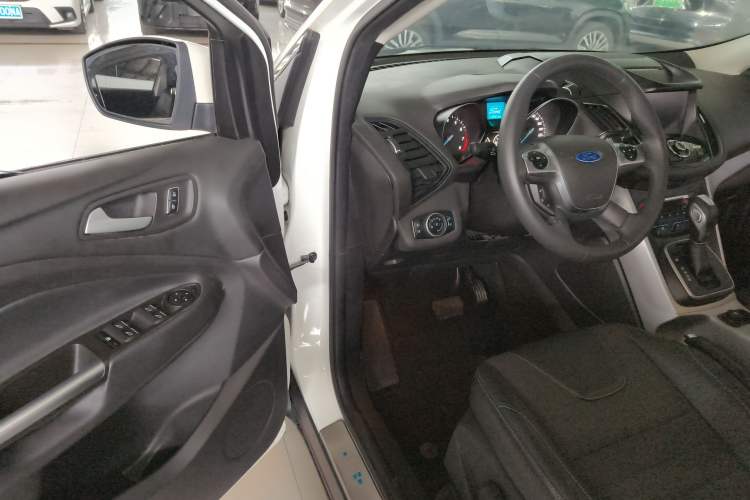 Used Ford Kuga 2015 1.5L GTDi Two-Wheel Drive Fashion Edition Driver Seat