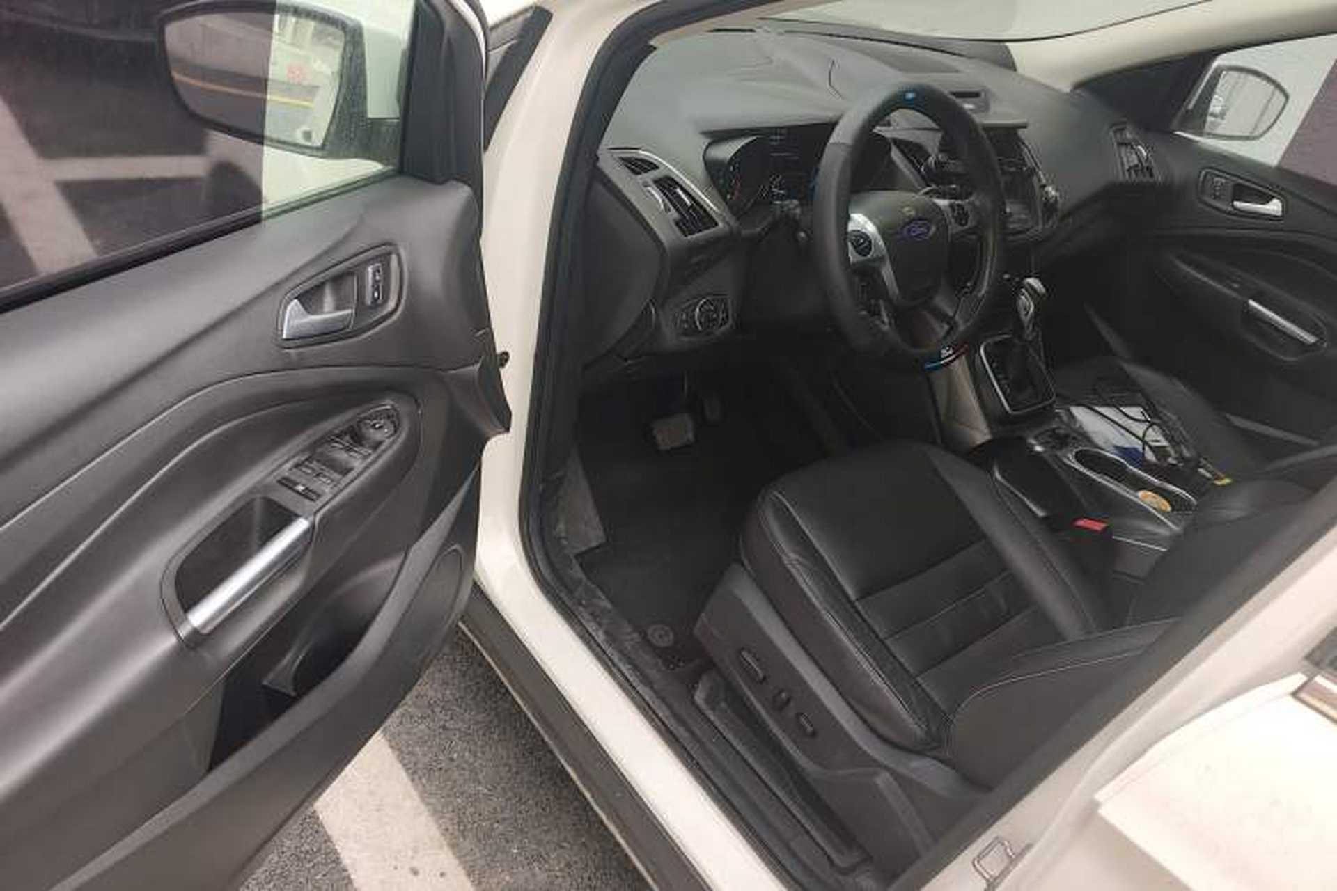 Used Ford Kuga 2015 2.0L GTDi Four-Wheel Drive Elite Model Driver Seat