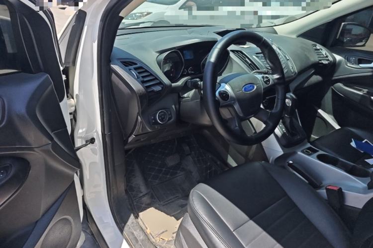 Used Ford Kuga 2015 1.5L GTDi Two-Wheel-Drive Comfort Model Driver Seat