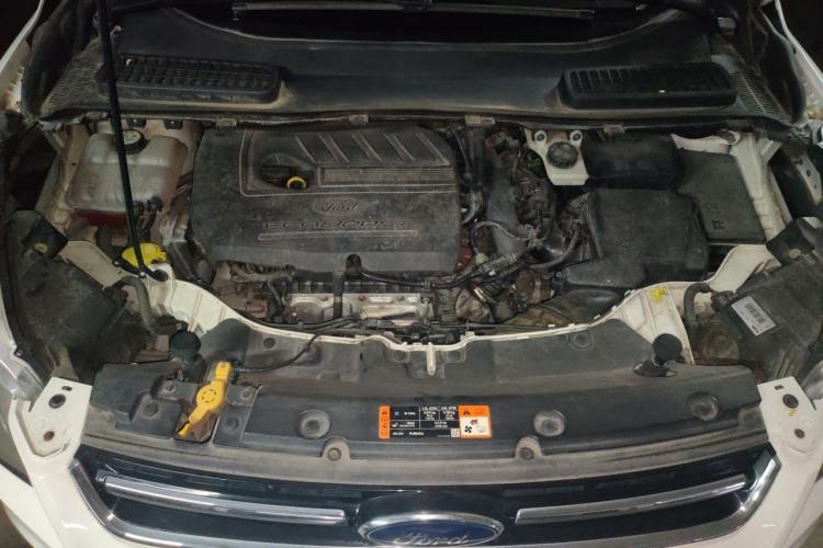 Used Ford Kuga 2015 1.5L GTDi Two-Wheel Drive Fashion Edition Engine Bay