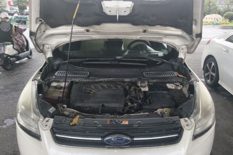 Used Ford Kuga 2015 1.5L GTDi Two-Wheel-Drive Comfort Model Engine Bay