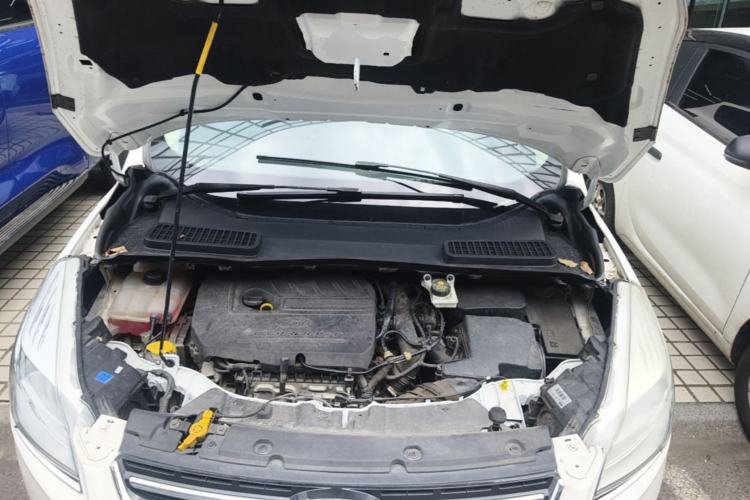 Used Ford Kuga 2015 1.5L GTDi Two-Wheel-Drive Comfort Model Engine Bay