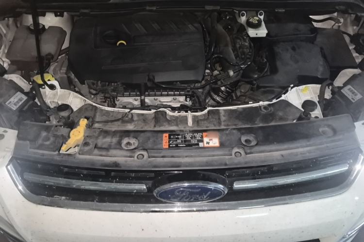 Used Ford Kuga 2015 1.5L GTDi Two-Wheel Drive Fashion Edition Engine Bay