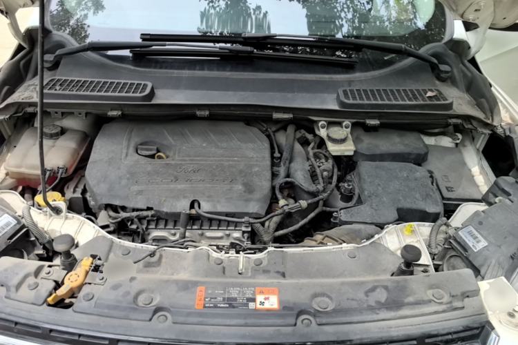 Used Ford Kuga 2015 1.5L GTDi Two-Wheel-Drive Comfort Model Engine Bay