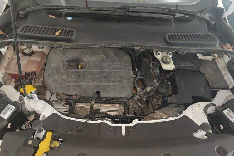 Used Ford Kuga 2015 1.5L GTDi Two-Wheel Drive Fashion Edition Engine Bay