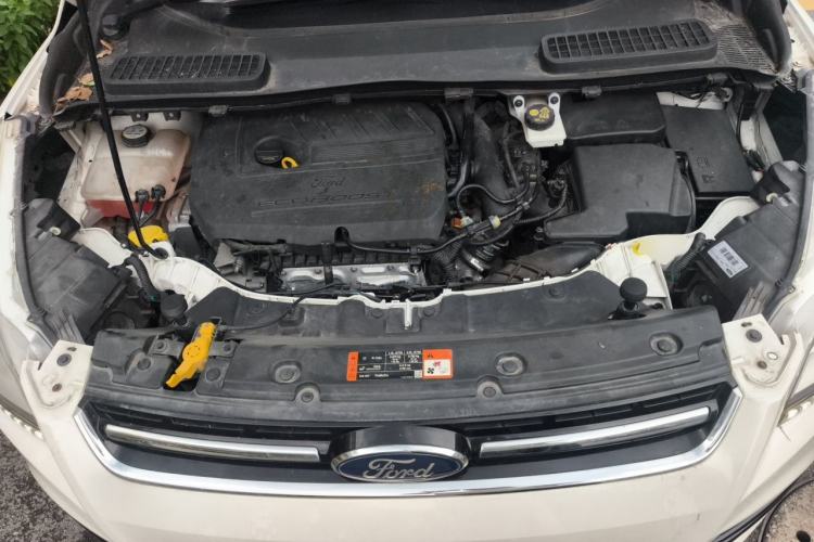 Used Ford Kuga 2015 1.5L GTDi Two-Wheel-Drive Comfort Model Engine Bay