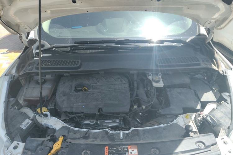 Used Ford Kuga 2015 1.5L GTDi Two-Wheel Drive Fashion Edition Engine Bay