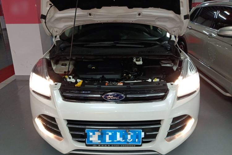 Used Ford Kuga 2015 1.5L GTDi Two-Wheel Drive Fashion Edition Engine Bay
