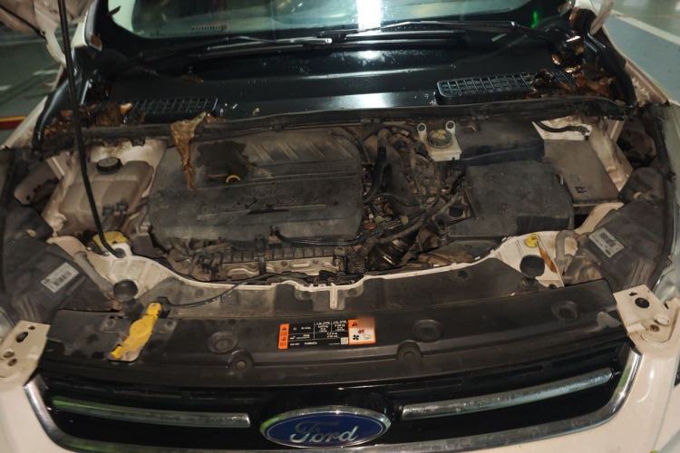 Used Ford Kuga 2015 1.5L GTDi Two-Wheel Drive Fashion Edition Engine Bay