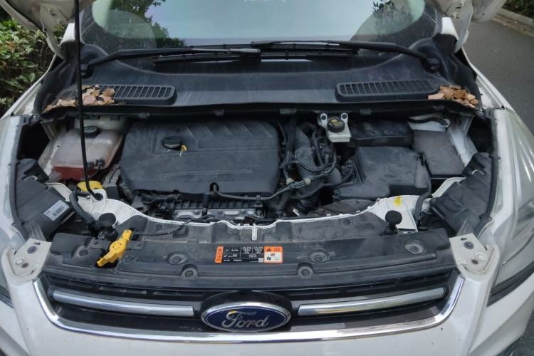 Used Ford Kuga 2015 1.5L GTDi Two-Wheel Drive Fashion Edition Engine Bay