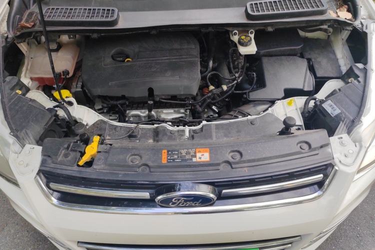 Used Ford Kuga 2015 1.5L GTDi Two-Wheel Drive Fashion Edition Engine Bay