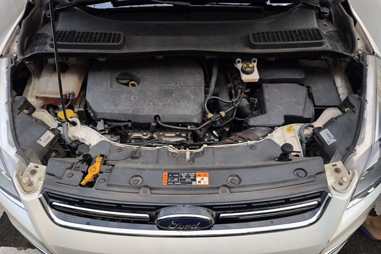 Used Ford Kuga 2015 1.5L GTDi Two-Wheel-Drive Comfort Model Engine Bay