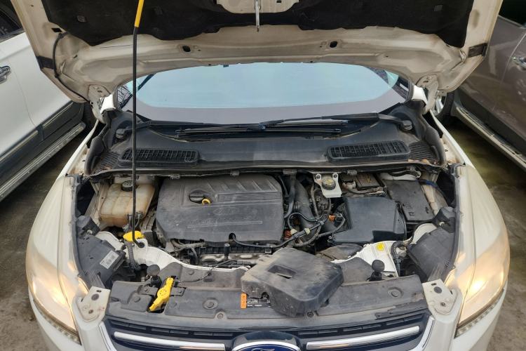 Used Ford Kuga 2015 1.5L GTDi Two-Wheel Drive Fashion Edition Engine Bay