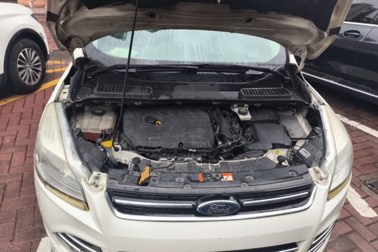 Used Ford Kuga 2015 1.5L GTDi Two-Wheel Drive Fashion Edition Engine Bay