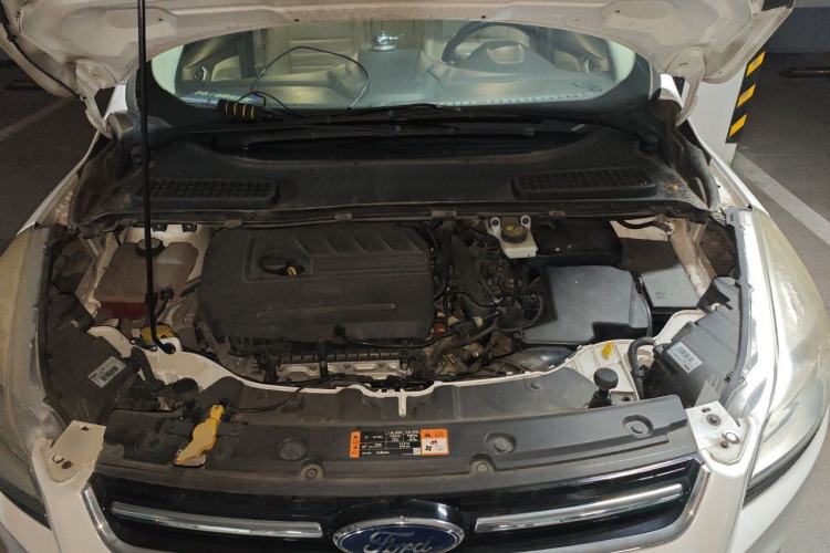 Used Ford Kuga 2015 1.5L GTDi Four-Wheel-Drive Elite Model Engine Bay