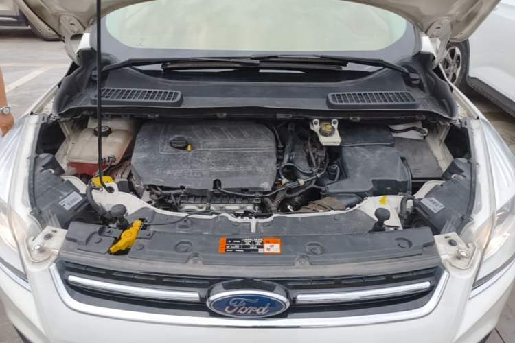 Used Ford Kuga 2015 1.5L GTDi Two-Wheel-Drive Comfort Model Engine Bay