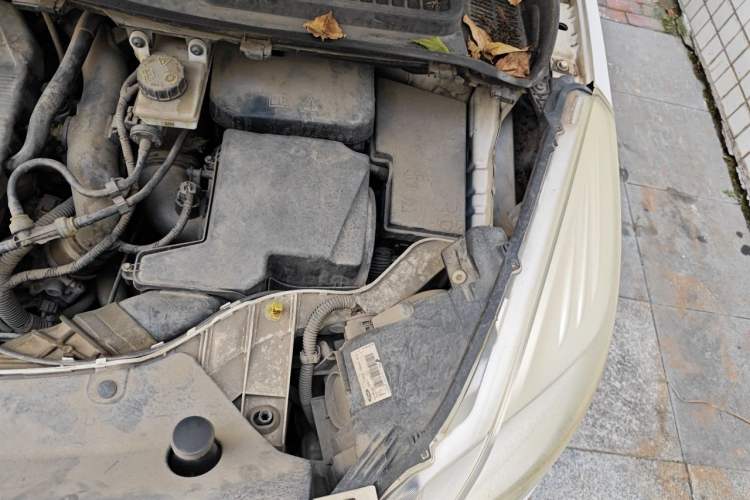 Used Ford Kuga 2015 1.5L GTDi Two-Wheel-Drive Comfort Model Engine Bay Left