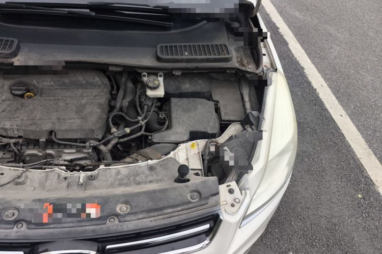 Used Ford Kuga 2015 1.5L GTDi Four-Wheel-Drive Elite Model Engine Bay Left