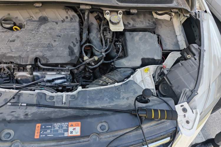 Used Ford Kuga 2015 1.5L GTDi Two-Wheel Drive Fashion Edition Engine Bay Left