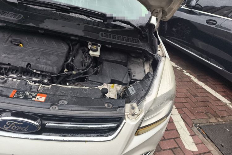 Used Ford Kuga 2015 1.5L GTDi Two-Wheel Drive Fashion Edition Engine Bay Left