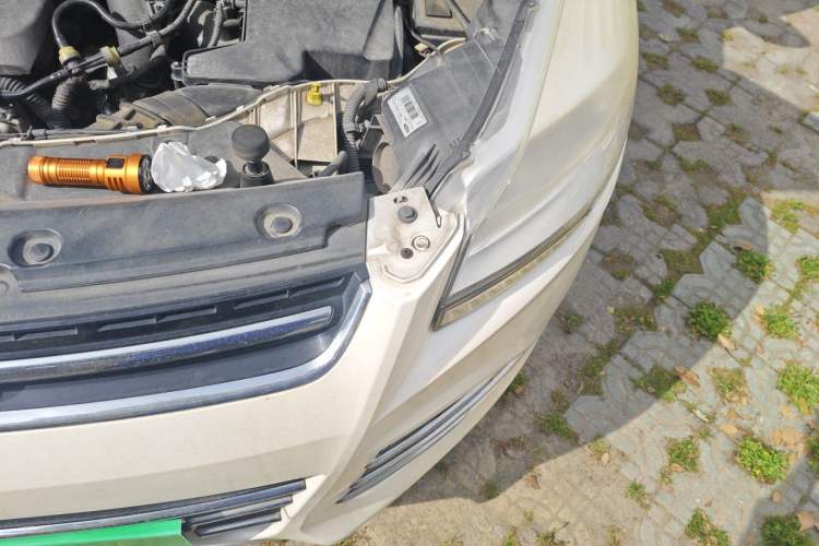 Used Ford Kuga 2015 1.5L GTDi Two-Wheel Drive Fashion Edition Engine Bay Left