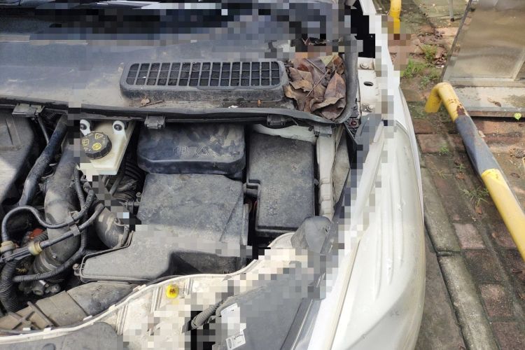 Used Ford Kuga 2015 1.5L GTDi Two-Wheel-Drive Comfort Model Engine Bay Left