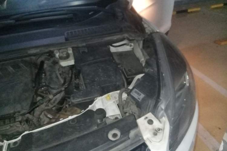 Used Ford Kuga 2015 1.5L GTDi Four-Wheel-Drive Elite Model Engine Bay Left