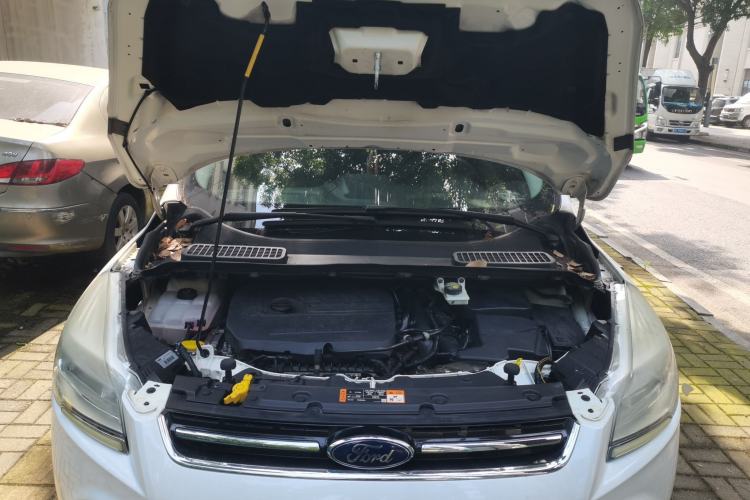 Used Ford Kuga 2015 1.5L GTDi Four-Wheel-Drive Elite Model Engine Bay