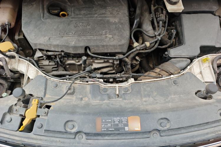Used Ford Kuga 2015 1.5L GTDi Two-Wheel Drive Fashion Edition Engine Bay