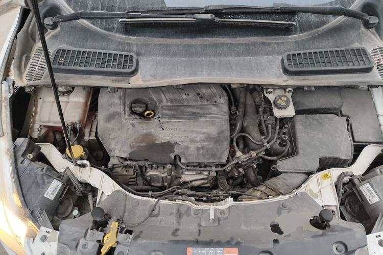 Used Ford Kuga 2015 1.5L GTDi Two-Wheel Drive Fashion Edition Engine Bay