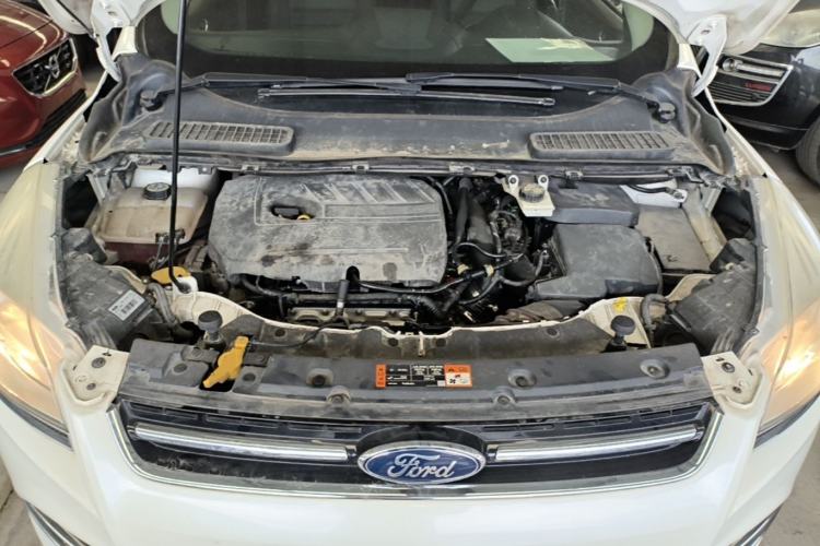 Used Ford Kuga 2015 1.5L GTDi Four-Wheel-Drive Elite Model Engine Bay