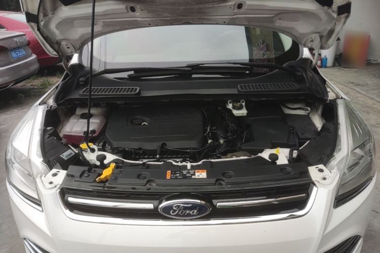 Used Ford Kuga 2015 1.5L GTDi Two-Wheel Drive Fashion Edition Engine Bay