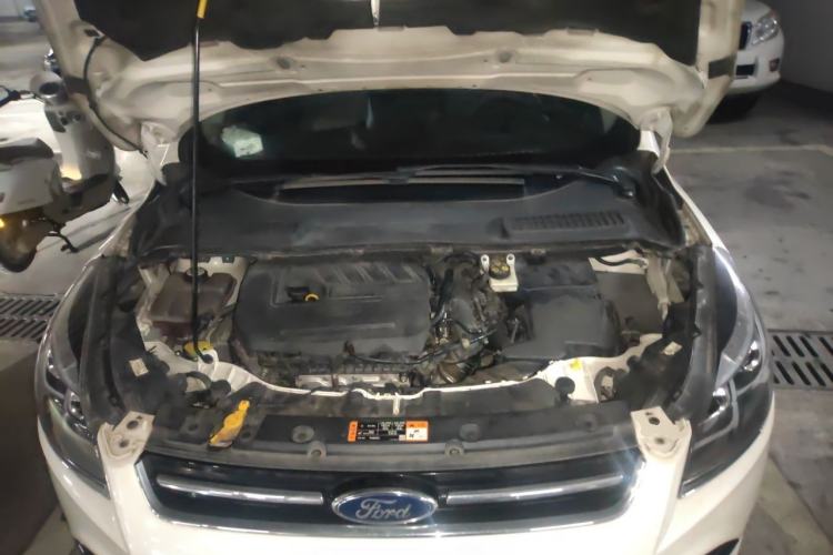 Used Ford Kuga 2015 1.5L GTDi Two-Wheel-Drive Comfort Model Engine Bay