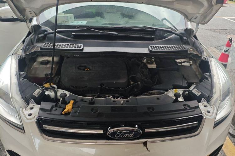 Used Ford Kuga 2015 1.5L GTDi Two-Wheel-Drive Comfort Model Engine Bay