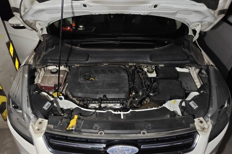 Used Ford Kuga 2015 1.5L GTDi Two-Wheel-Drive Comfort Model Engine Bay