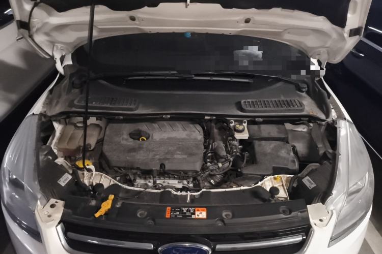 Used Ford Kuga 2015 1.5L GTDi Two-Wheel Drive Fashion Edition Engine Bay