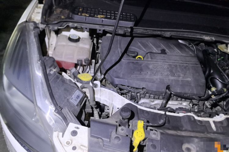 Used Ford Kuga 2015 1.5L GTDi Two-Wheel-Drive Comfort Model Engine Bay Right